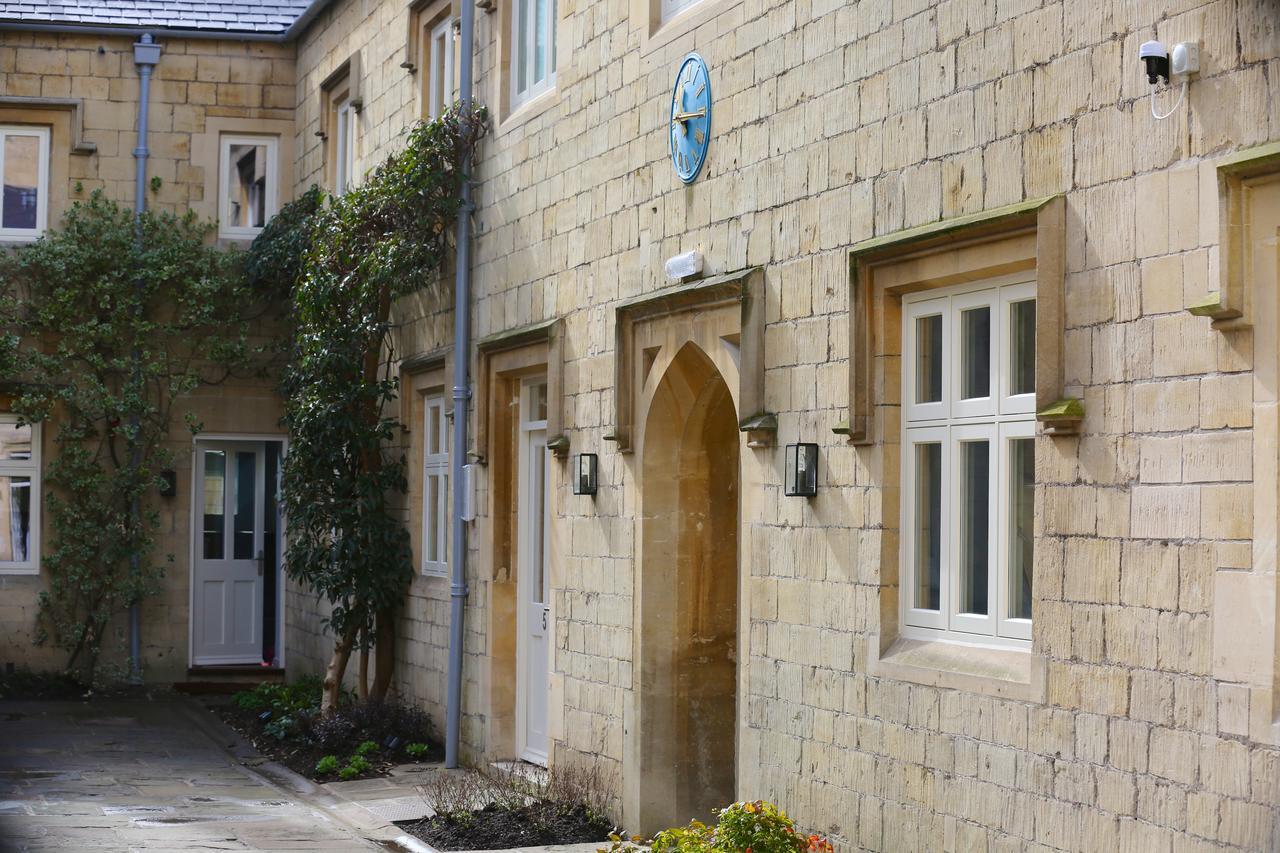 Hiding Space - St Catherine'S Hospital Apartments Bath Luaran gambar